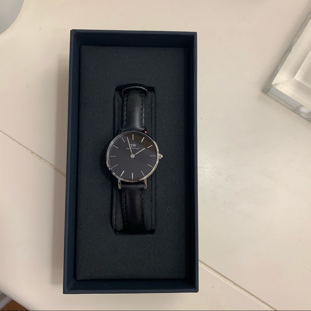 Daniel Wellington Petite Sheffield watch